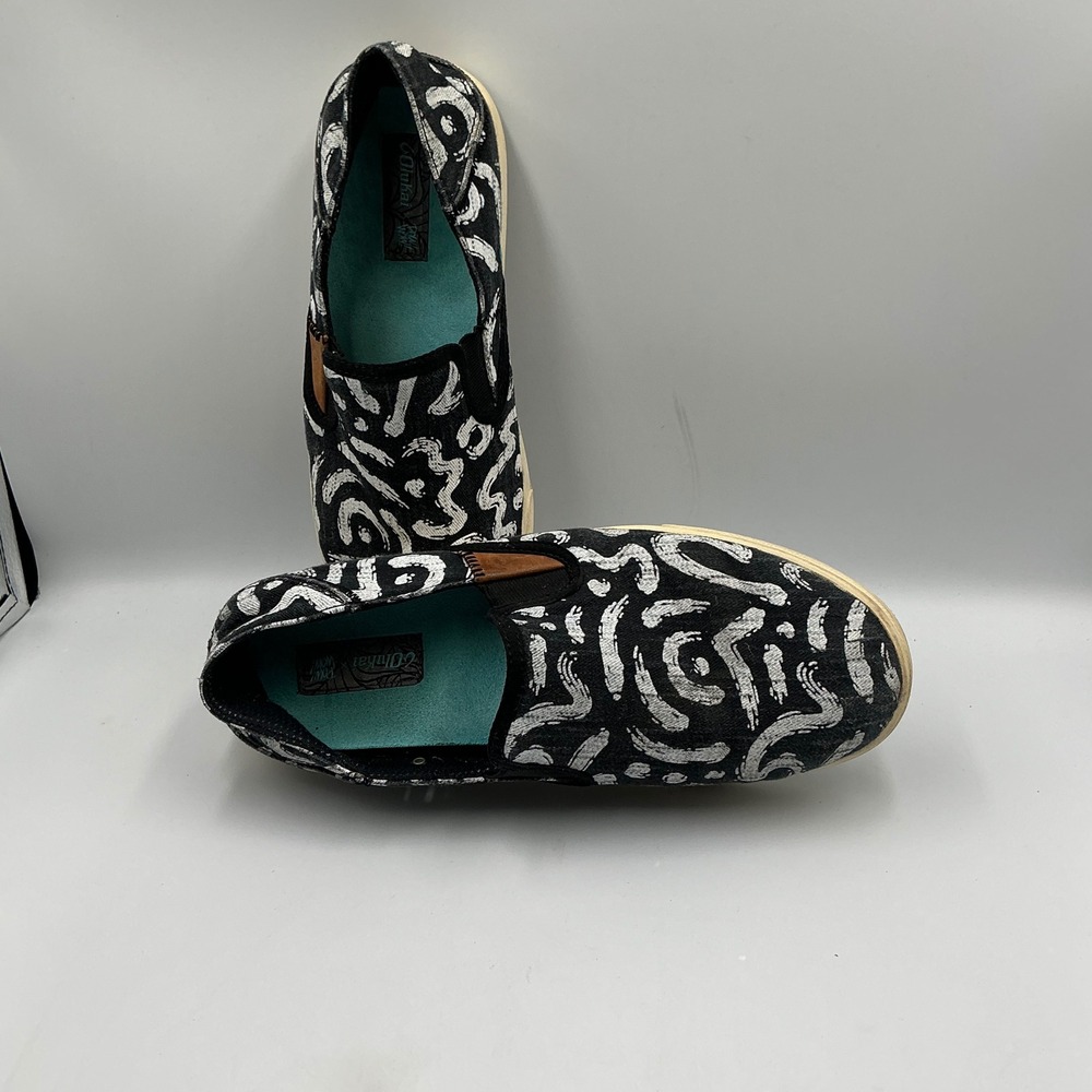 OluKai Kahu x PowWow Men's Slip On Shoes Black White Swirl Print Size 9